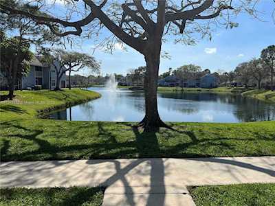 2141 Champions Way North Lauderdale, FL 33068