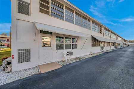 2011 58th Ave N #M14 St. Petersburg, FL 33714