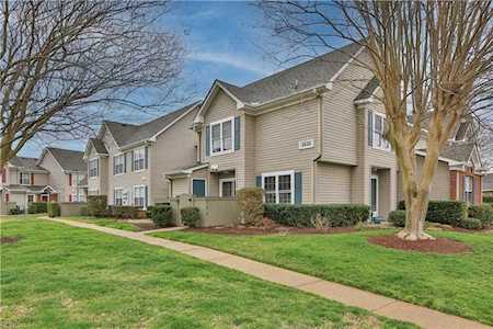 3832 Lasalle Dr #109 Virginia Beach, VA 23453
