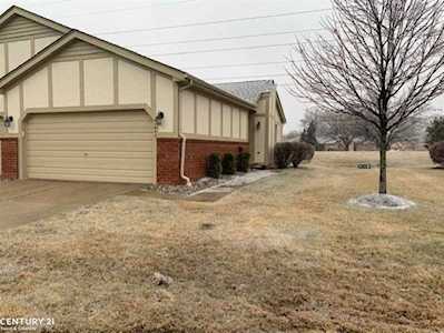 41945 Brookview Lane Clinton Twp, MI 48038