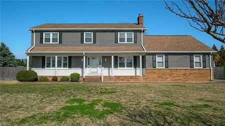 2408 Blue Castle Ln Virginia Beach, VA 23454