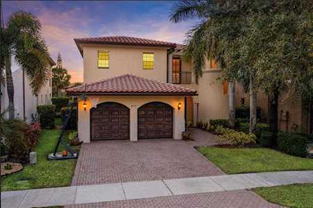 8159 NW 125th Ln Parkland, FL 33076