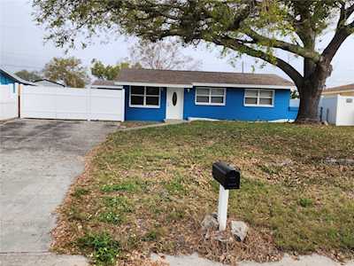 6007 Larmon St Tampa, FL 33634