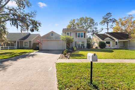 607 Weathervane Ct Brandon, FL 33511