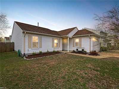 1013 Purrington Ct Virginia Beach, VA 23454
