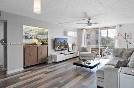 410 NW 68th Ave #318 Plantation, FL 33317