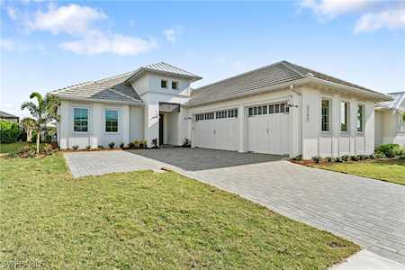 6164 Rodney Bay Ln Naples, FL 34113