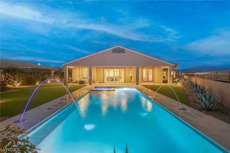 7230 Quaking Aspen St Las Vegas, NV 89149