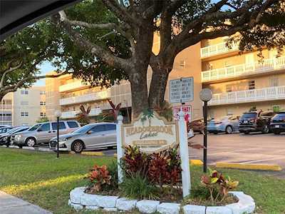 1025 SE 4th Ave #106 Dania Beach, FL 33004