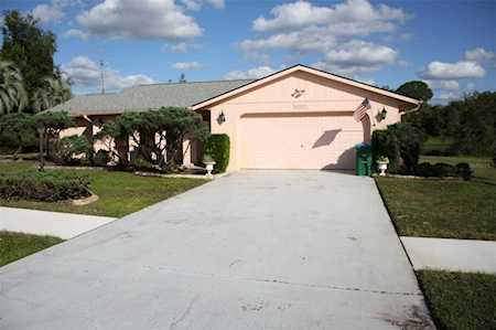 2007 Dixie Belle Ave Deltona, FL 32725