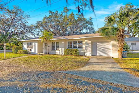 2816 52nd St S Gulfport, FL 33707