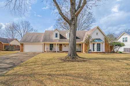 461 Autumn Trail Cv Collierville, TN 38017