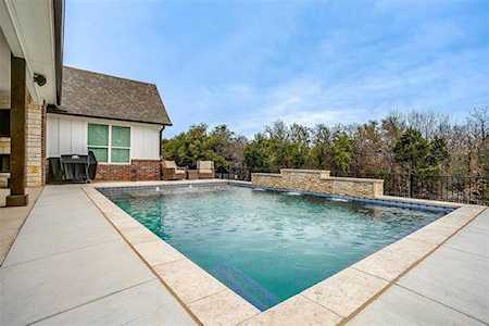 4004 Legend Trail Granbury, TX 76049