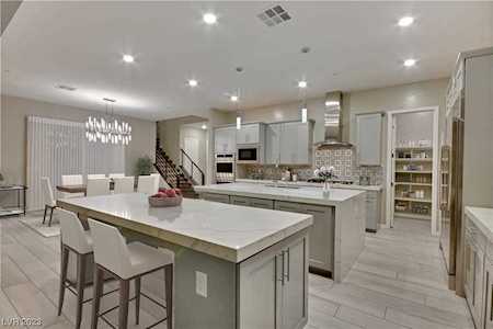 2174 Sunset Valley St Henderson, NV 89052