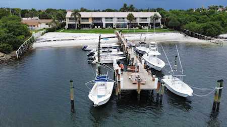636 NE 20th Lane Boynton Beach, FL 33435