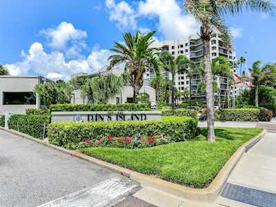 1600 Gulf Blvd #817 Clearwater, FL 33767