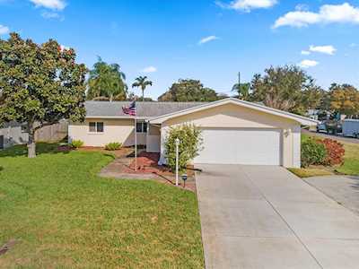 810 Terrace Rd Dunedin, FL 34698