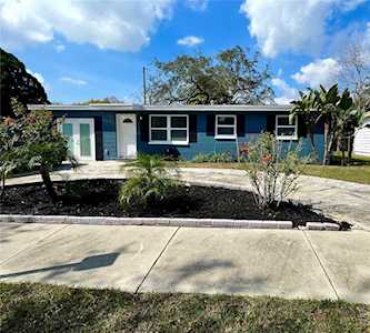 645 11th Ave N Safety Harbor, FL 34695