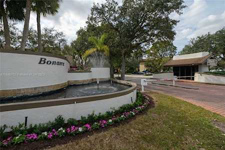 7550 NW 79th Ave #U2 Tamarac, FL 33321