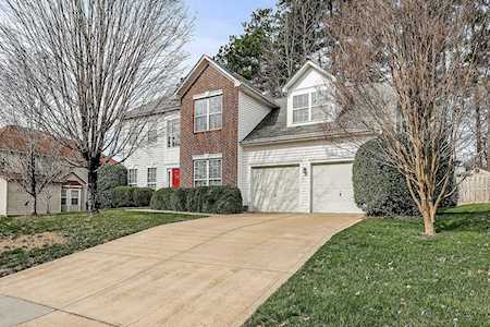 9915 Sandman Ln Charlotte, NC 28216