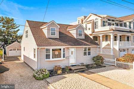 130 Taylor Ave Beach Haven, NJ 08008