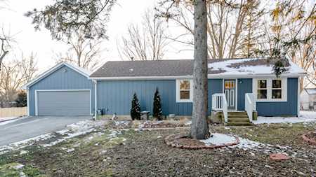 5806 Clarendon Hills Rd Clarendon Hills, IL 60514