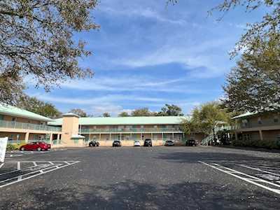 5822 Congress St #101 New Port Richey, FL 34653