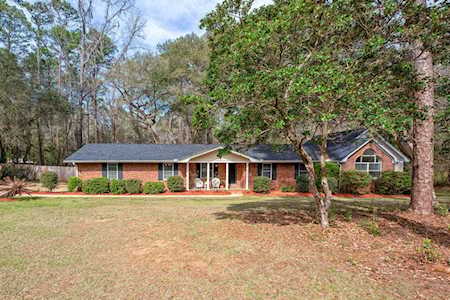 2020 Sara Lee Ln Tallahassee, FL 32312