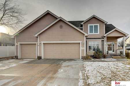21745 Ponderosa Dr Gretna, NE 68028