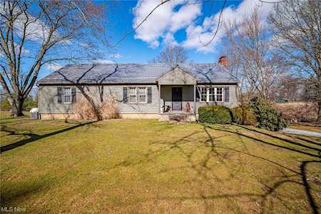 17846 W South Range Rd Beloit, OH 44609