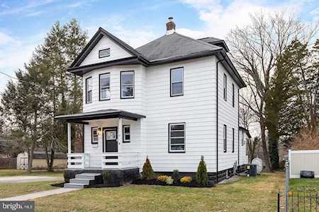 110 Pine Ave Blackwood, NJ 08012