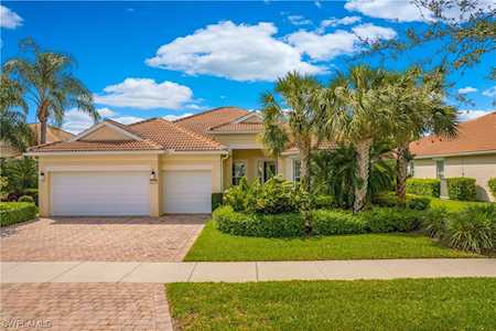 15047 Cuberra Ln Bonita Springs, FL 34135