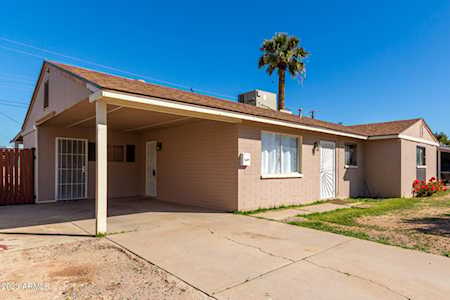 6714 W Highland Avenue Phoenix, AZ 85033