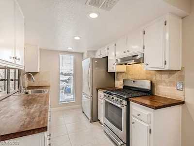 1405 Vegas Valley Dr #364 Las Vegas, NV 89169