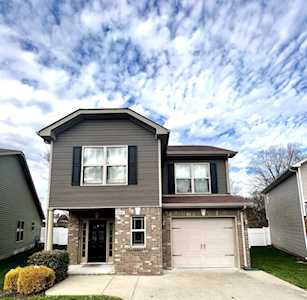 3833 Harvest Rdg Clarksville, TN 37040