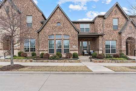 8241 Cotton Belt Lane North Richland Hills, TX 76182