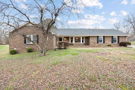 265 Woodlands Ct Kingston Springs, TN 37082