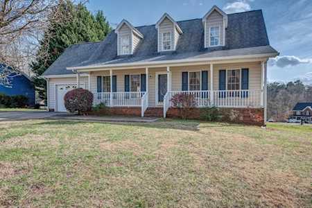131 Woodbend Dr Belmont, NC 28012
