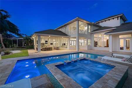 28028 Castellano Way Naples, FL 34110