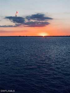 2104 W First St #301 Fort Myers, FL 33901