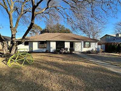3109 Landershire Lane Plano, TX 75023