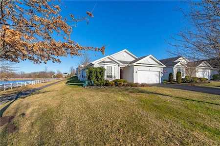 1781 Lakeside Ln Macungie, PA 18062