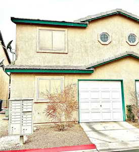 5261 Steinbrenner Ln Las Vegas, NV 89118
