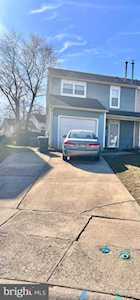 41 Canis Ct Sewell, NJ 08080