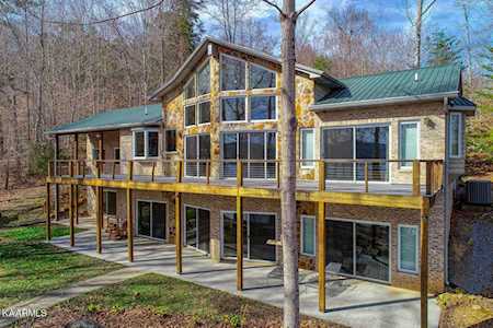 805 Norris Shores Dr Sharps Chapel, TN 37866