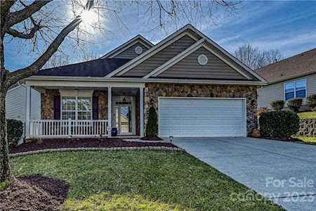 388 Garnet Ct Fort Mill, SC 29708