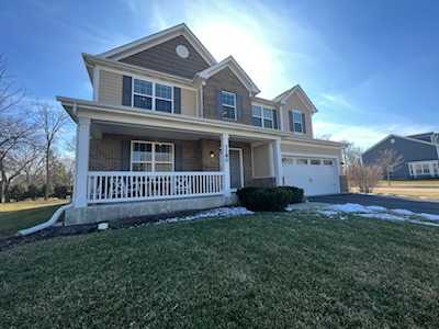 1180 W Thomas Rd Wheaton, IL 60187