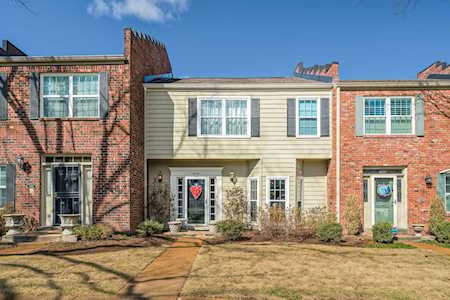 8157 Hunters Grove Ln Germantown, TN 38138
