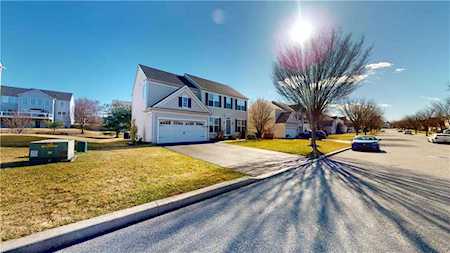 8894 Pathfinder Rd Breinigsville, PA 18031