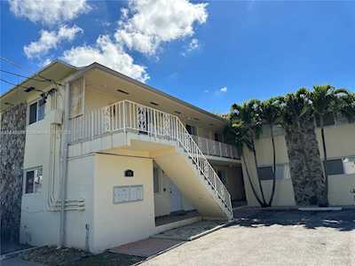 680 SW 10th St #7 Miami, FL 33130